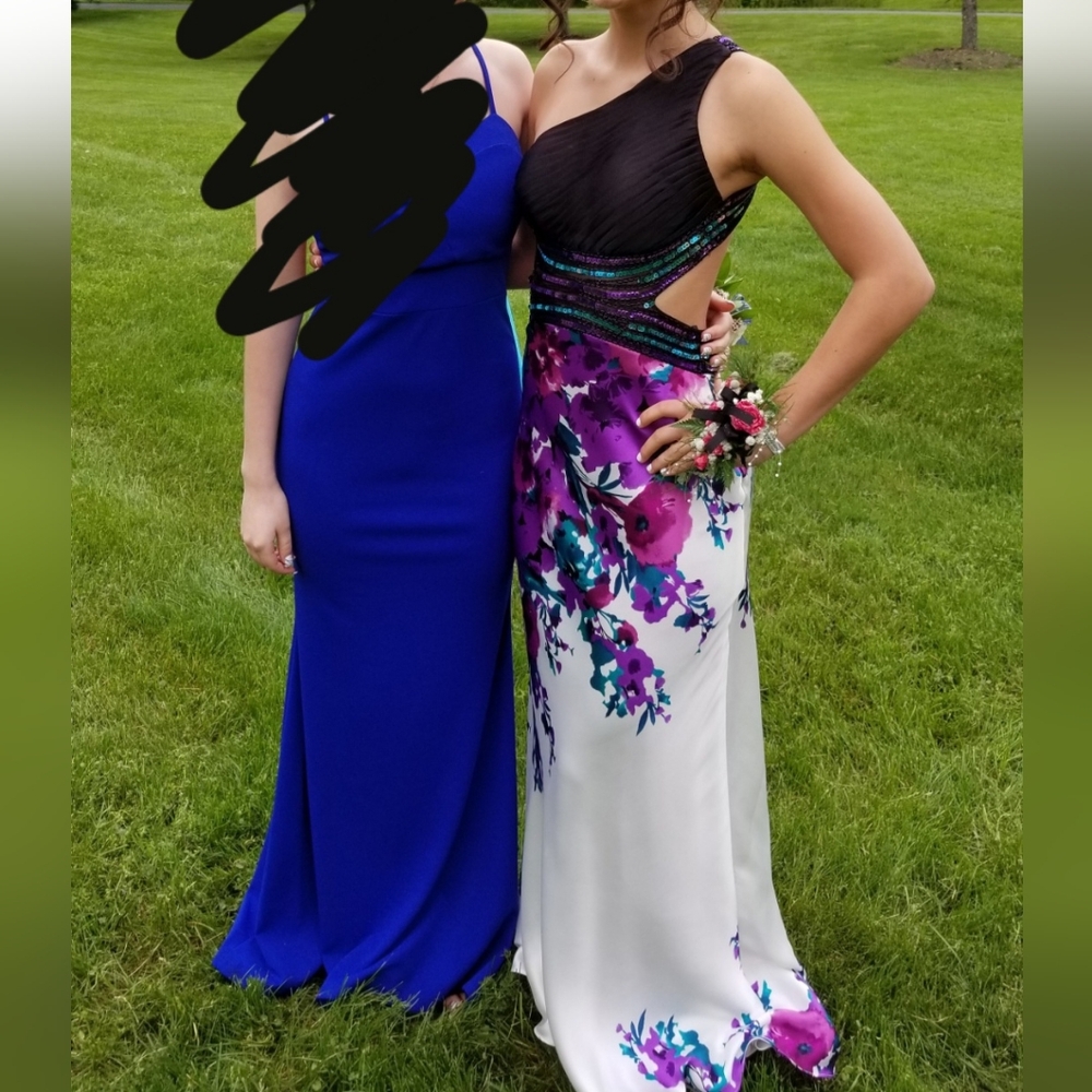 Cache Black and White Floral Prom Dress